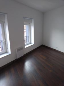 Location Appartement 3 pices REVEL 31250