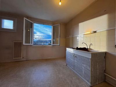 Vente Appartement 3 pices MONTLUEL 01120