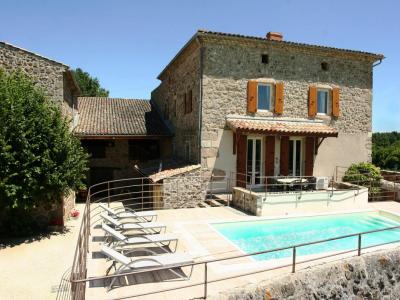 Vente Maison 8 pices FELINES 07340