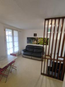 Location Appartement REVEL 31250