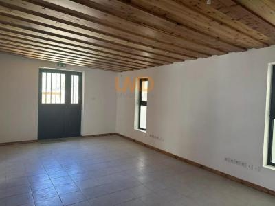 Vente Local commercial ETANG-SALE 97427