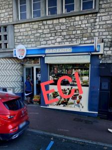 Vente Commerce SAINT-CYR-L'ECOLE 78210