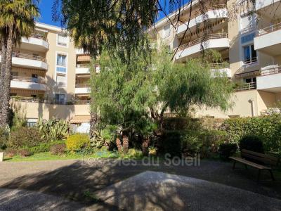 Vente Appartement 2 pices HYERES 83400