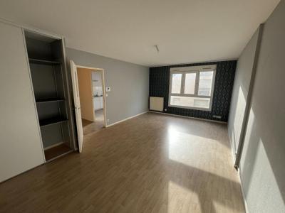 Vente Appartement 3 pices MANS 72000