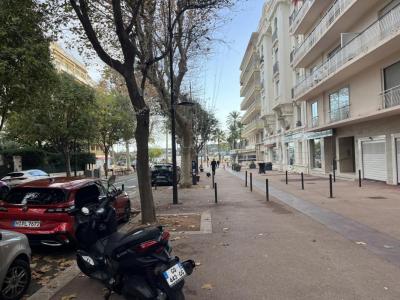 Location Local commercial ANTIBES 06600