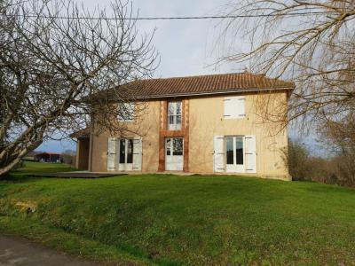 Vente Maison 6 pices SARRAGUZAN 32170