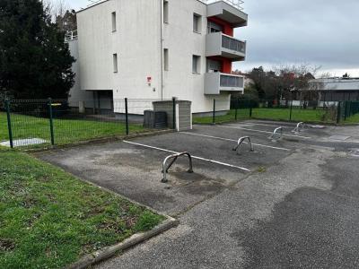 Location Parking CRAPONNE 69290