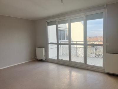 Location Appartement 4 pices CHATRE 36400