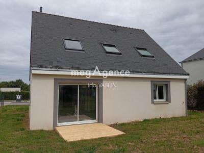 Vente Maison 6 pices SEGRE 49500