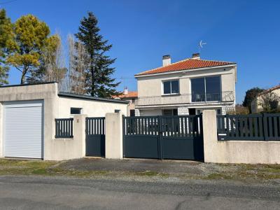 Vente Maison 5 pices CRECHE 79260