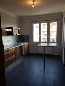 Location Appartement 3 pices LYON-8EME-ARRONDISSEMENT 69008