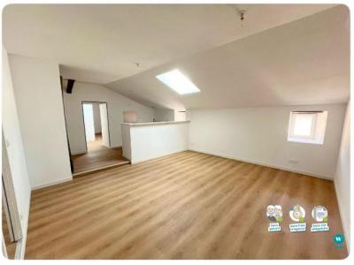 Location Appartement 3 pices LUSIGNAN 86600