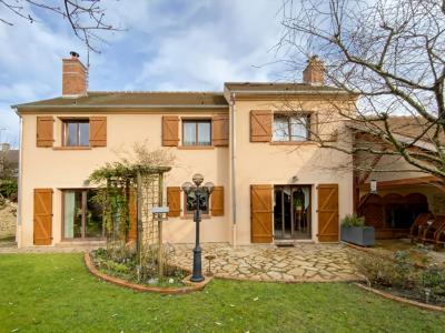 Vente Maison 7 pices RAMBOUILLET 78120