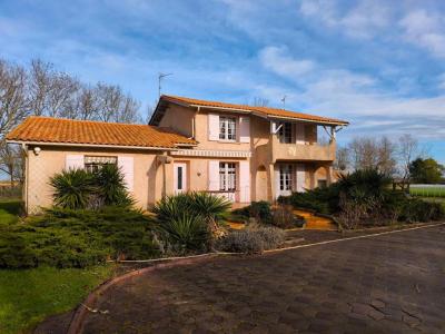 Vente Maison 6 pices BLAYE 33390