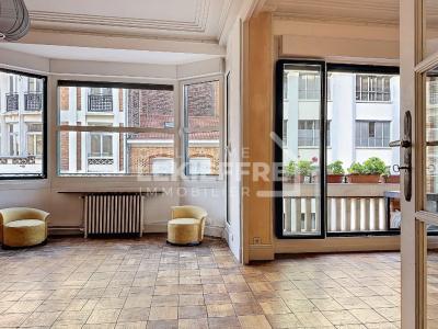 Vente Appartement 4 pices LILLE 59000