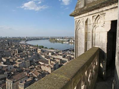 Location Appartement BORDEAUX 33000