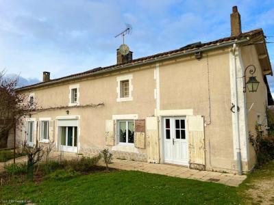 Vente Maison 5 pices CIVRAY 86400