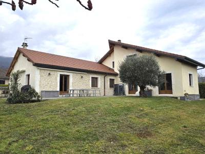 Vente Maison 7 pices VILLES 01200