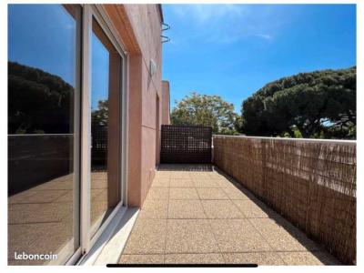 Vente Appartement 3 pices SEYNE-SUR-MER 83500