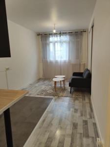 Location Appartement 2 pices RIS-ORANGIS 91130