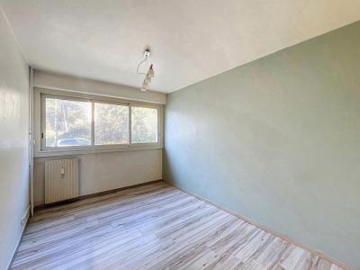 Vente Appartement 4 pices VILLENEUVE-LES-AVIGNON 30400