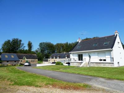 Vente Maison 5 pices KERNASCLEDEN 56540