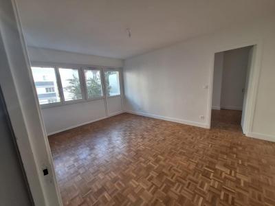 Vente Appartement 3 pices COURBEVOIE 92400