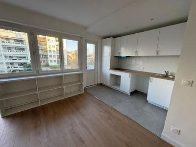 Vente Appartement 2 pices COURBEVOIE 92400