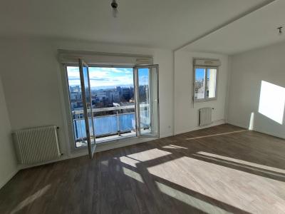 Vente Appartement 4 pices VAULX-EN-VELIN 69120