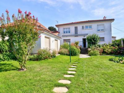 Vente Maison 6 pices PARTHENAY 79200