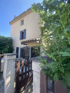 Vente Maison 4 pices GARGAS 84400