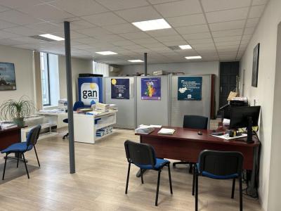 Location Local commercial CARCASSONNE 11000