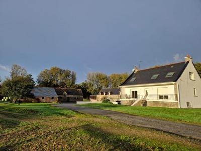 Vente Maison 6 pices KERNASCLEDEN 56540