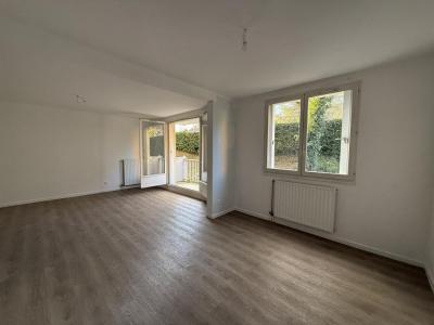 Vente Appartement 3 pices UNIEUX 42240