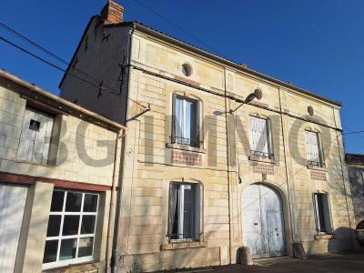 Vente Maison 8 pices LOUDUN 86200