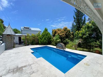 Vente Maison 7 pi�ces SAINTE-ROSE 97439