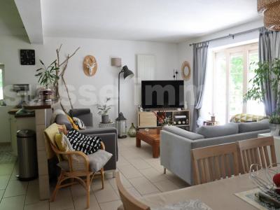 Vente Appartement 4 pices LONS-LE-SAUNIER 39000