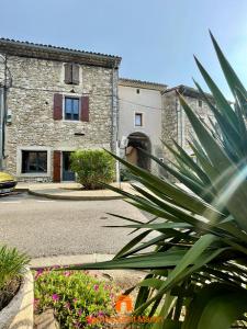 Vente Maison 6 pices ESPELUCHE 26780