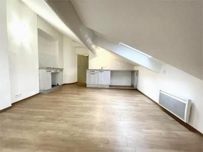 Location Appartement 2 pices NICE 06000