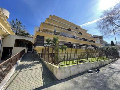 Vente Appartement 4 pices NICE 06200