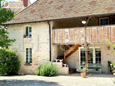 Vente Maison 8 pices BEAUNE 21200