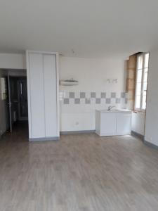 Location Appartement 2 pices MONSEGUR 33580