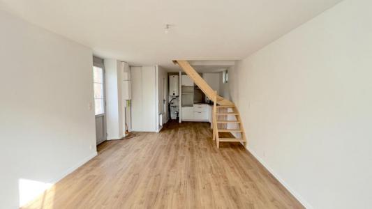 Location Maison 4 pices BLAYE 33390