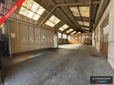 Location Commerce SAINT-PIERRE-DE-BRESSIEUX 38870