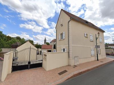 Location Appartement MAUREGARD 77990