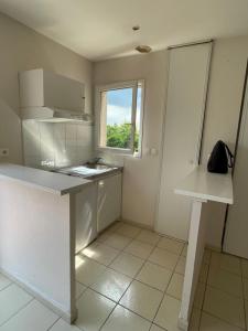 Location Appartement 2 pices BRUGUIERES 31150