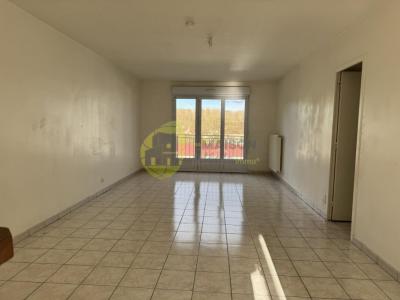 Vente Appartement 4 pices MEHUN-SUR-YEVRE 18500