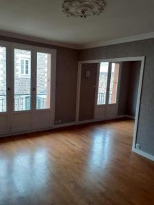 Location Appartement 4 pices FOUGERES 35300