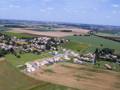 Vente Terrain CLAYE 85320