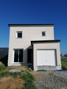 Vente Maison 4 pices PLOUNEVEZ-LOCHRIST 29430